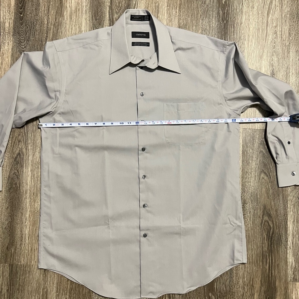 Set of 2 Claiborne Mens button down L/S shirt‎ sz: 16.5; 32/33; Large - Picture 2 of 11